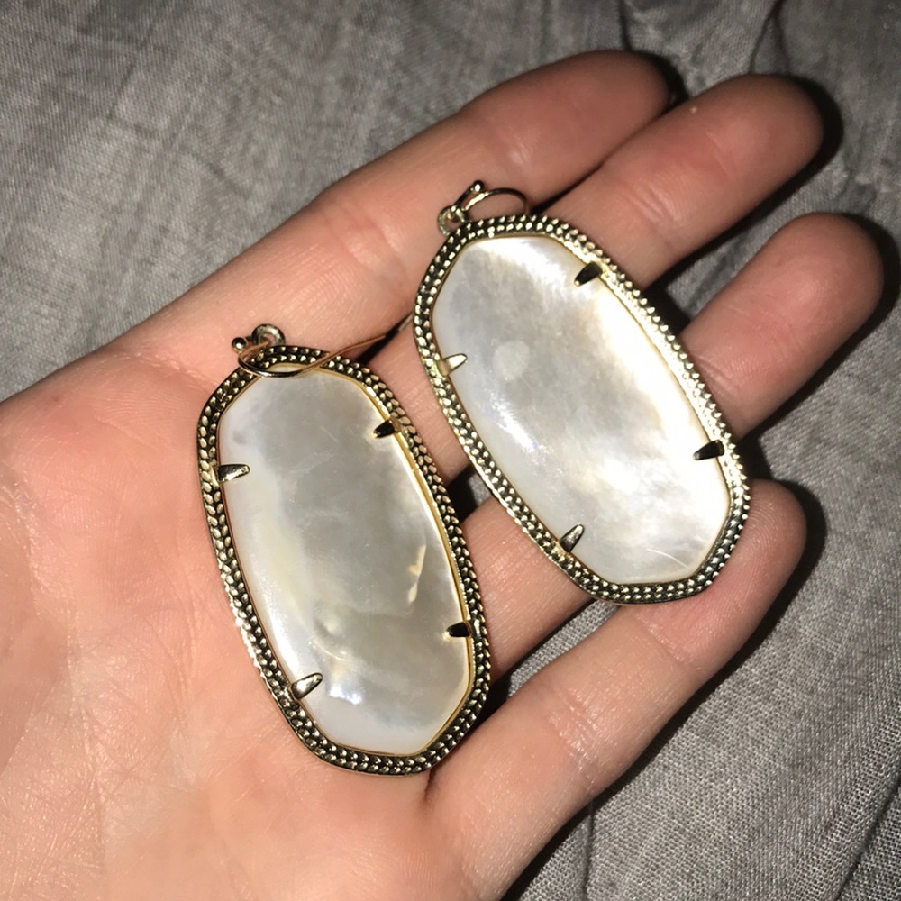 White marble Kendra Scott earrings